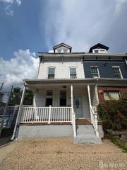 150 150 South Olden Avenue, Trenton, NJ 08609