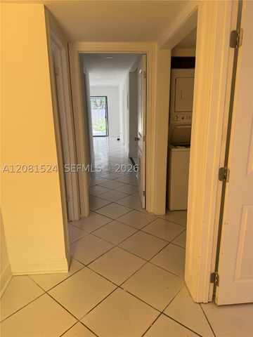 201 NW 43rd Pl 201, Deerfield Beach, FL 33064