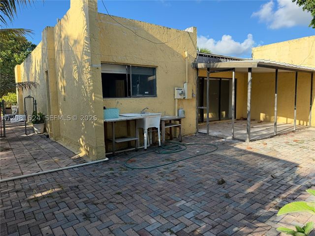 201 NW 43rd Pl 201, Deerfield Beach, FL 33064
