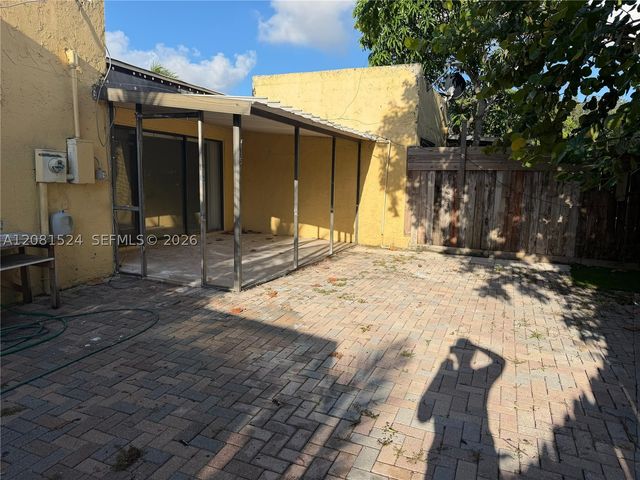 201 NW 43rd Pl 201, Deerfield Beach, FL 33064