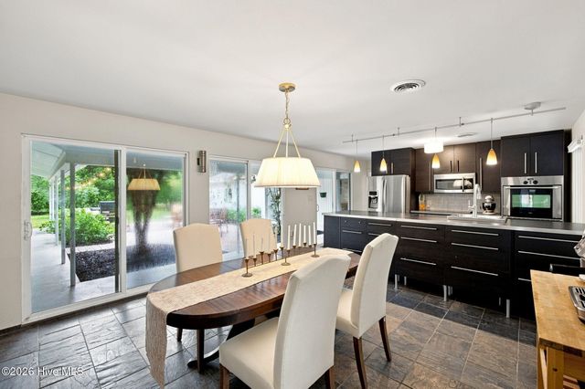 4837 College Acres Drive, Wilmington, NC 28403