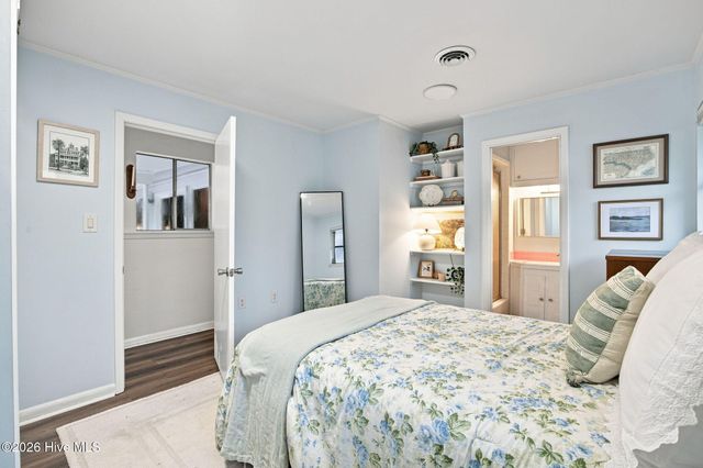 4837 College Acres Drive, Wilmington, NC 28403
