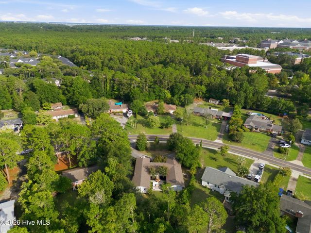 4837 College Acres Drive, Wilmington, NC 28403
