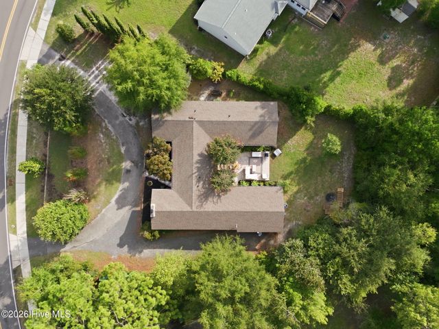 4837 College Acres Drive, Wilmington, NC 28403
