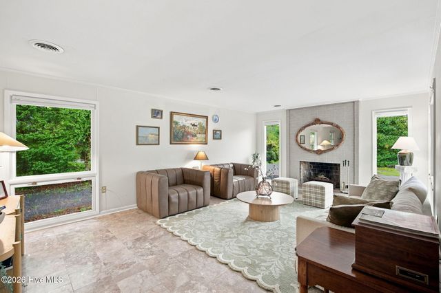 4837 College Acres Drive, Wilmington, NC 28403