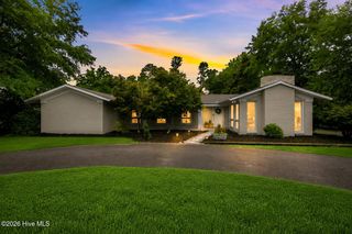 4837 College Acres Drive, Wilmington, NC 28403