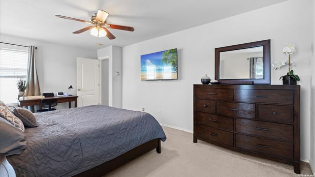 9019 Lilac, Universal City, TX 78148