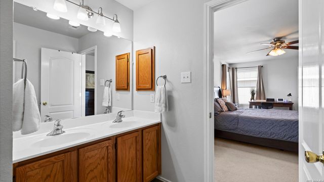 9019 Lilac, Universal City, TX 78148