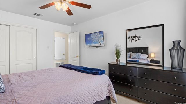 9019 Lilac, Universal City, TX 78148