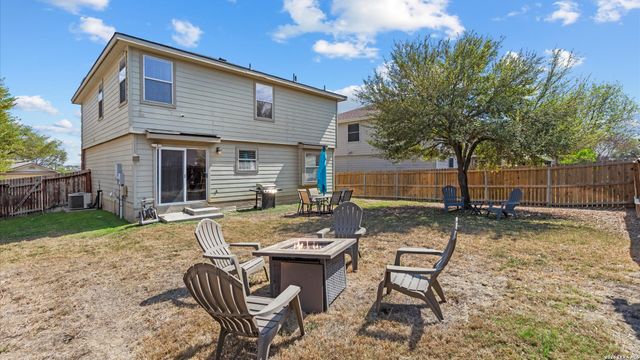 9019 Lilac, Universal City, TX 78148