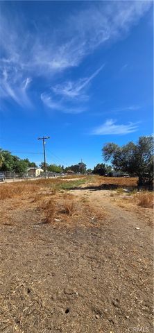 22401 Ellis Avenue, Perris, CA 92570