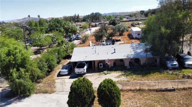 22401 Ellis Avenue, Perris, CA 92570