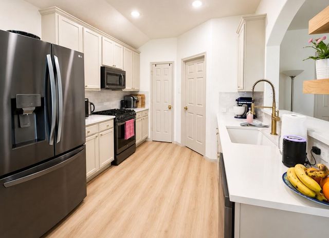 3606 Naples Point Lane, Missouri City, TX 77459