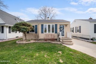 1937 Glenross Place, Northwood, OH 43619