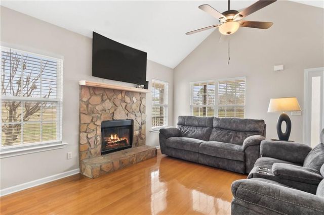 132 Millstone Drive, Commerce, GA 30530