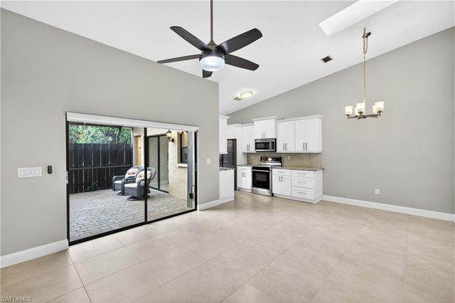 7164 Lyle TER # 2, Fort Myers, FL 33907