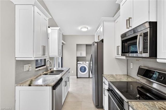 7164 Lyle TER # 2, Fort Myers, FL 33907