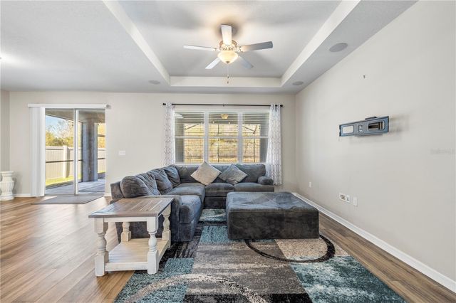 7618 POOL COMPASS LOOP, Wesley Chapel, FL 33545