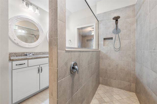 7618 POOL COMPASS LOOP, Wesley Chapel, FL 33545