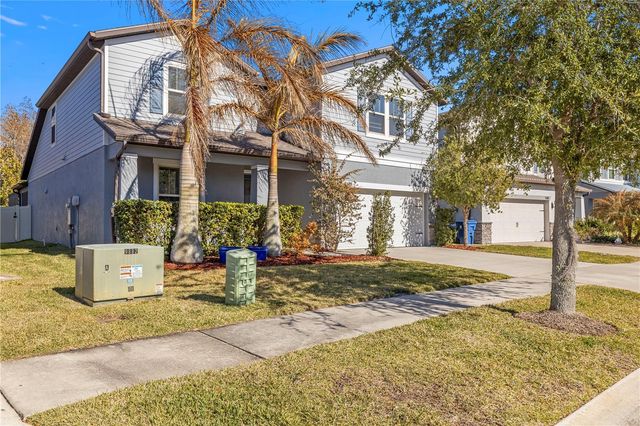 7618 POOL COMPASS LOOP, Wesley Chapel, FL 33545