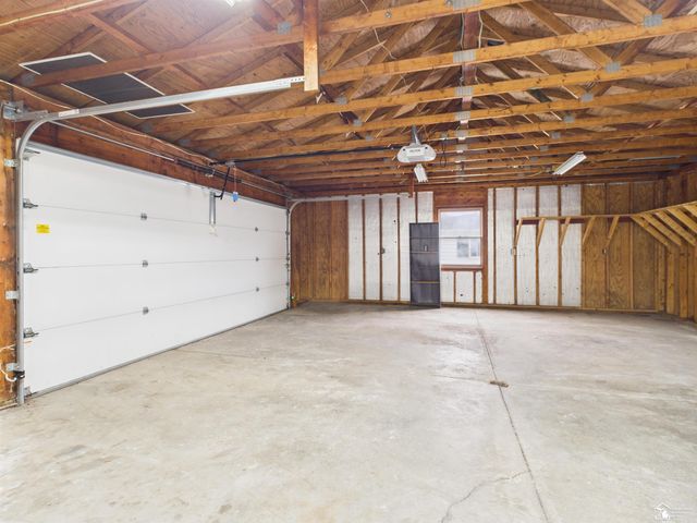 4356 14th Street, Luna Pier, MI 48157