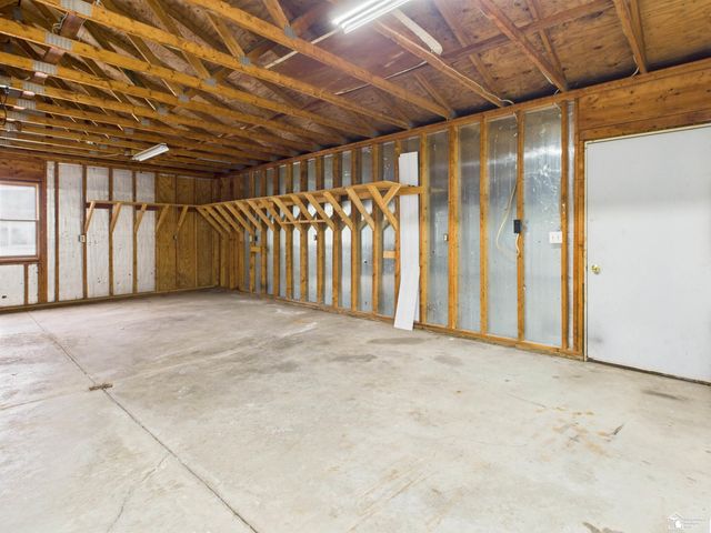 4356 14th Street, Luna Pier, MI 48157