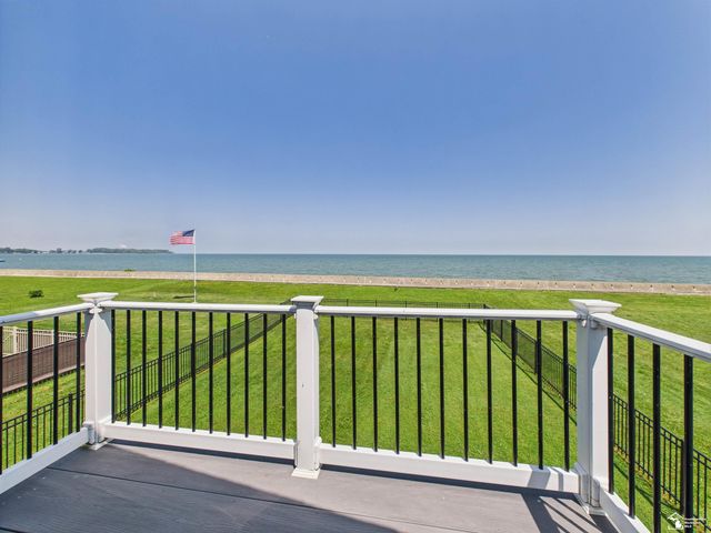 4356 14th Street, Luna Pier, MI 48157