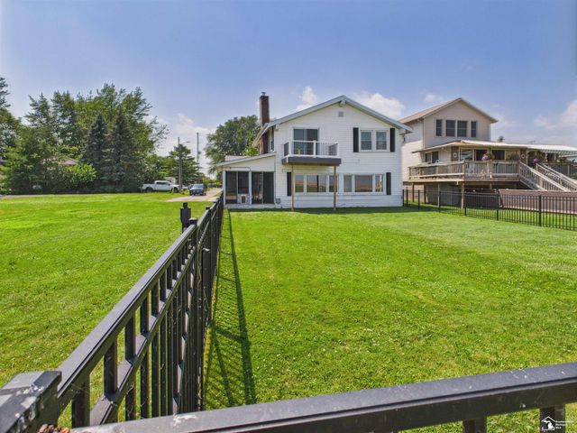 4356 14th Street, Luna Pier, MI 48157