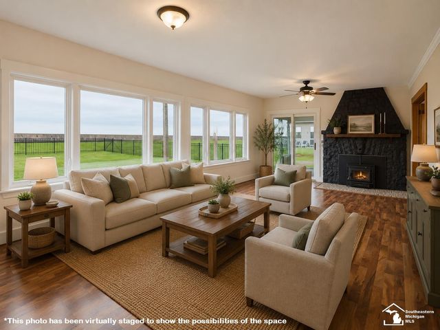 4356 14th Street, Luna Pier, MI 48157