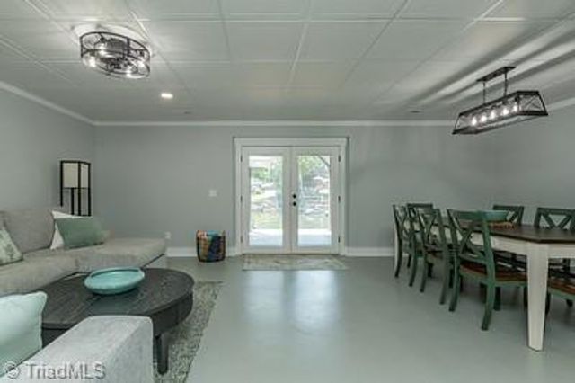 176 Friar Tuck Terrace, Lexington, NC 27292