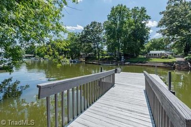 176 Friar Tuck Terrace, Lexington, NC 27292