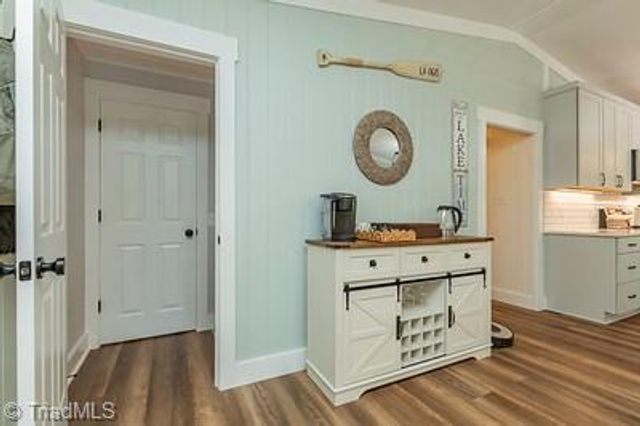 176 Friar Tuck Terrace, Lexington, NC 27292