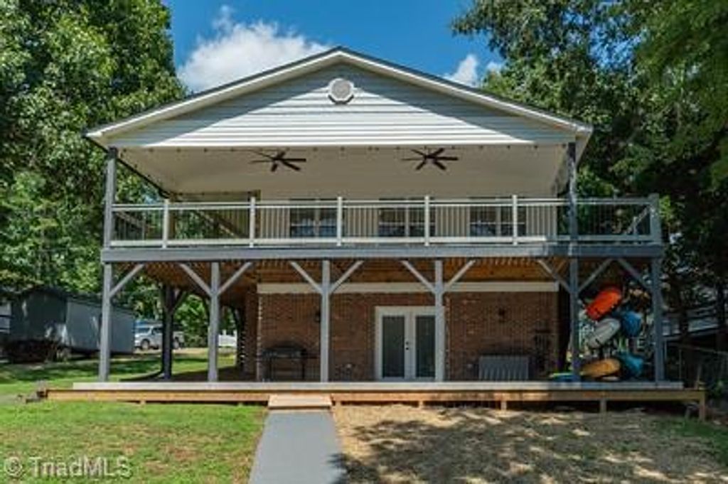 176 Friar Tuck Terrace, Lexington, NC 27292