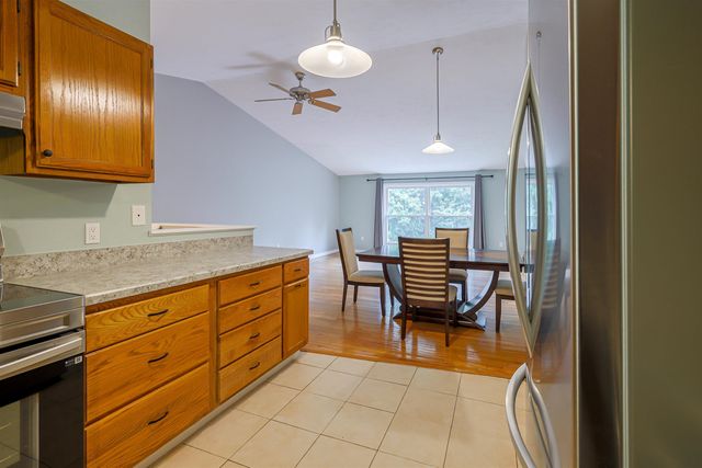 1325 Candia Rd Unit 10, Manchester, NH 03109