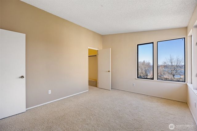 181 Pelican Drive SE, Moses Lake, WA 98837