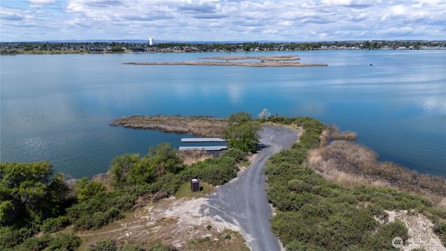 181 Pelican Drive SE, Moses Lake, WA 98837