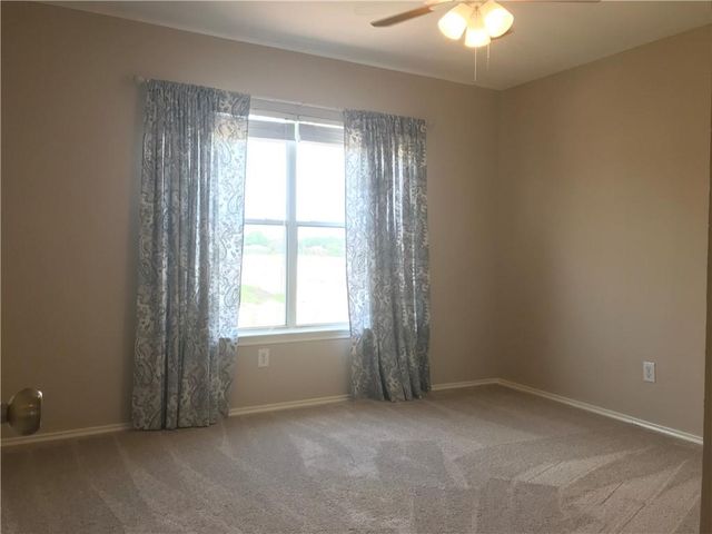 1713 Candlelight DR, Leander, TX 78641