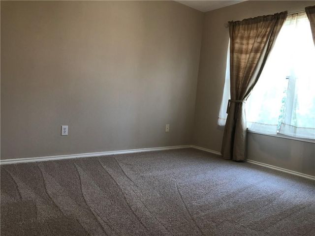 1713 Candlelight DR, Leander, TX 78641