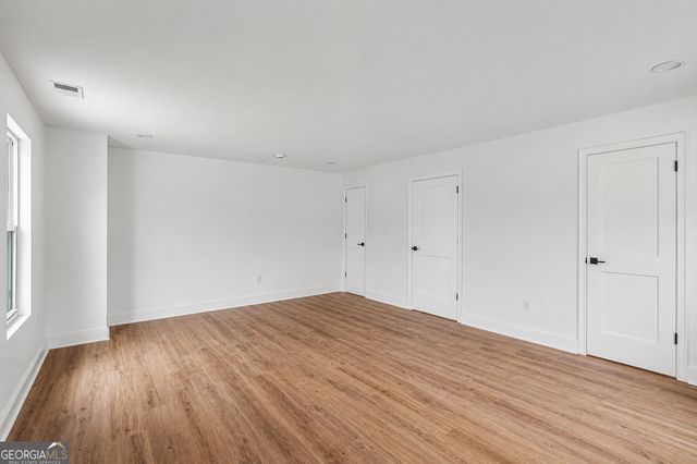 1013 Queens Bridge Way, Griffin, GA 30223