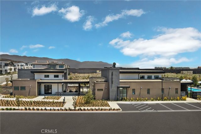 15858 Blue Copper Way, Fontana, CA 92336