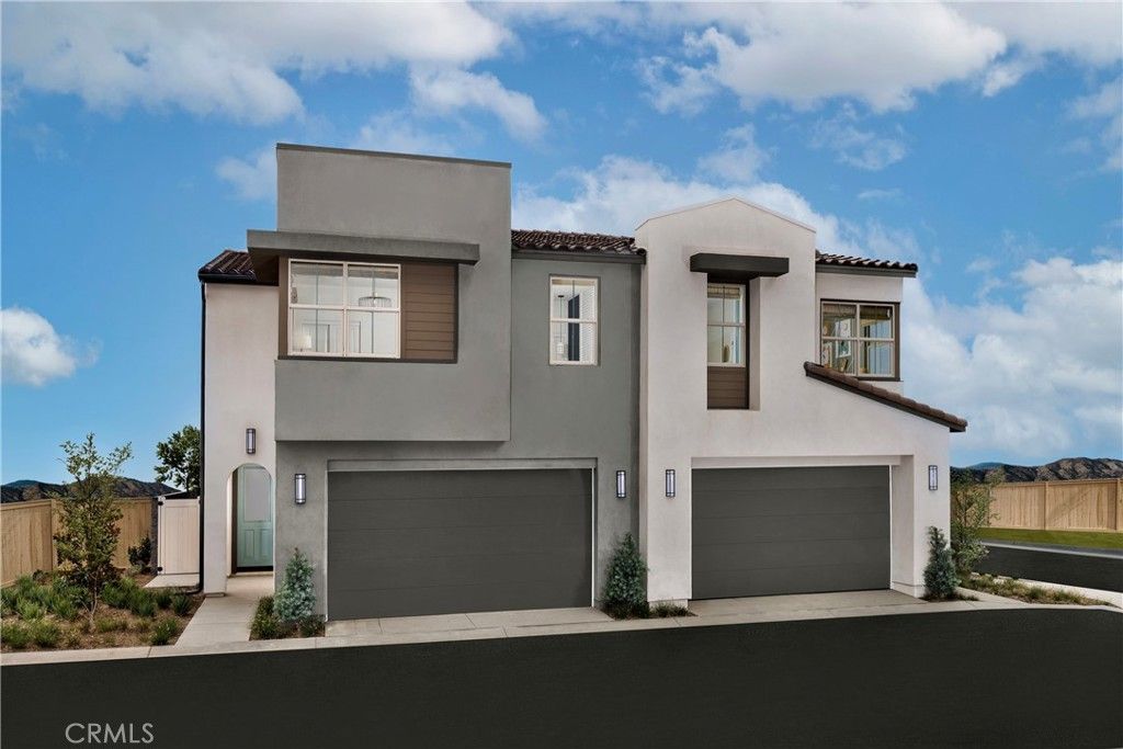 Image 1 of property listing at 15858 Blue Copper Way, Fontana, CA 92336