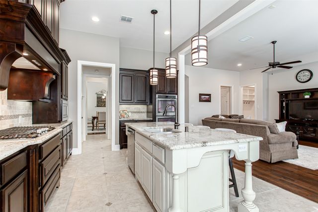 893 Starcreek Parkway, Allen, TX 75013