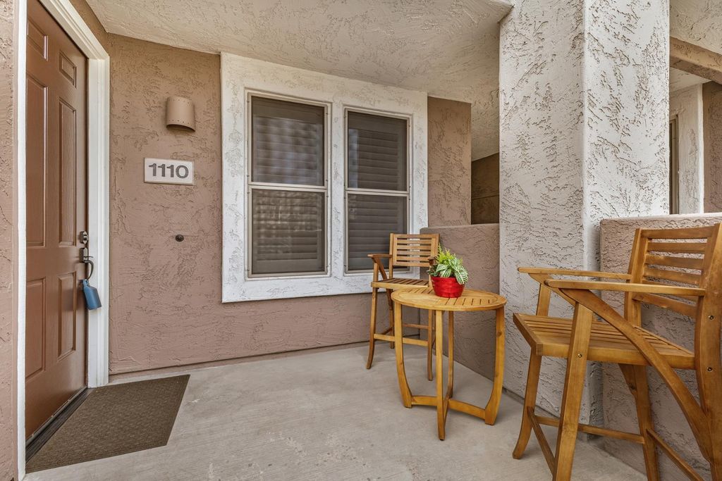 15221 N Clubgate Drive Unit 1110, Scottsdale, AZ 85254
