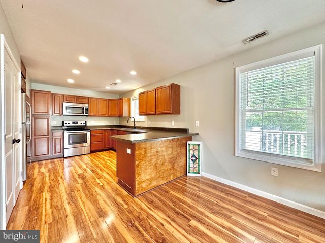 1217 SOMERSET RD, Severn, MD 21144