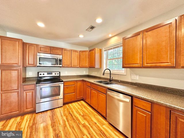 1217 SOMERSET RD, Severn, MD 21144