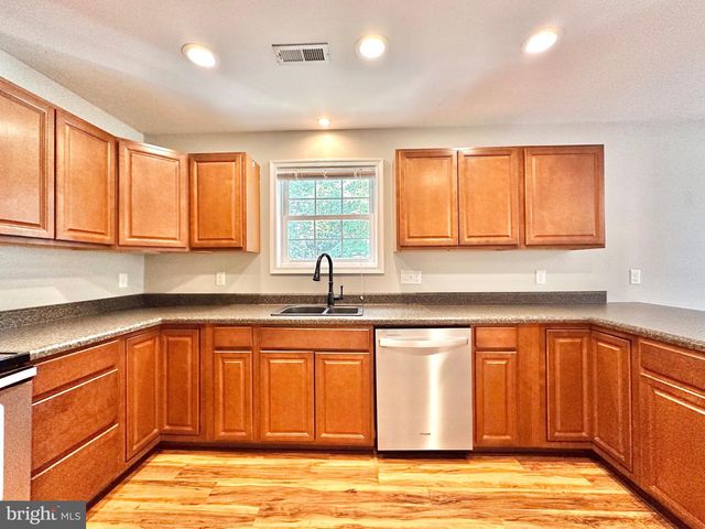 1217 SOMERSET RD, Severn, MD 21144