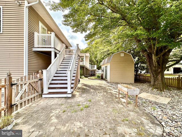 1217 SOMERSET RD, Severn, MD 21144