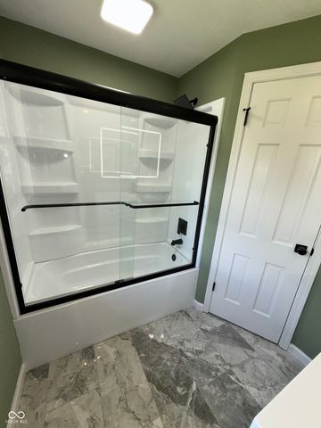 3215 Alexandria Pike, Anderson, IN 46012