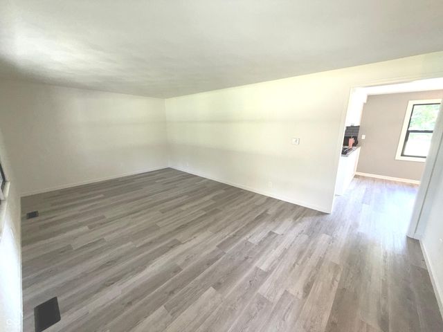 3215 Alexandria Pike, Anderson, IN 46012