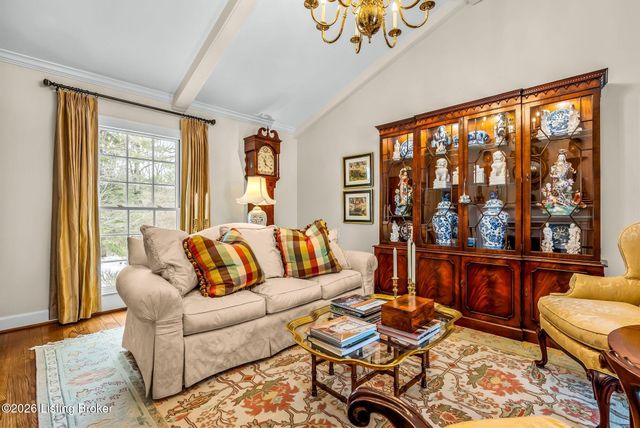 2 Brownsboro Hill Rd, Louisville, KY 40207